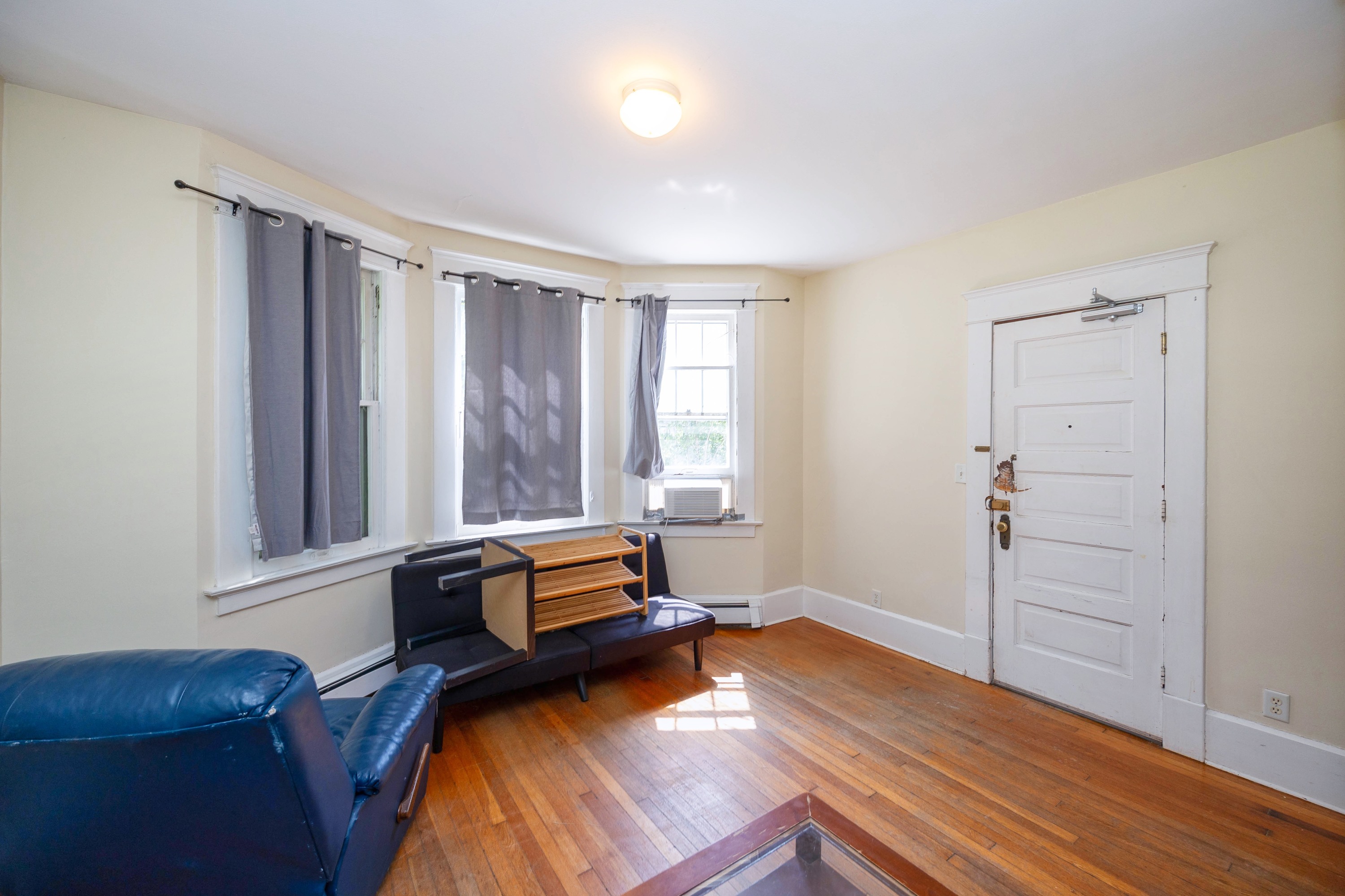 1001 Oakland - Apt # 2