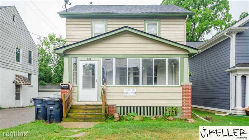 930 Woodlawn - 1