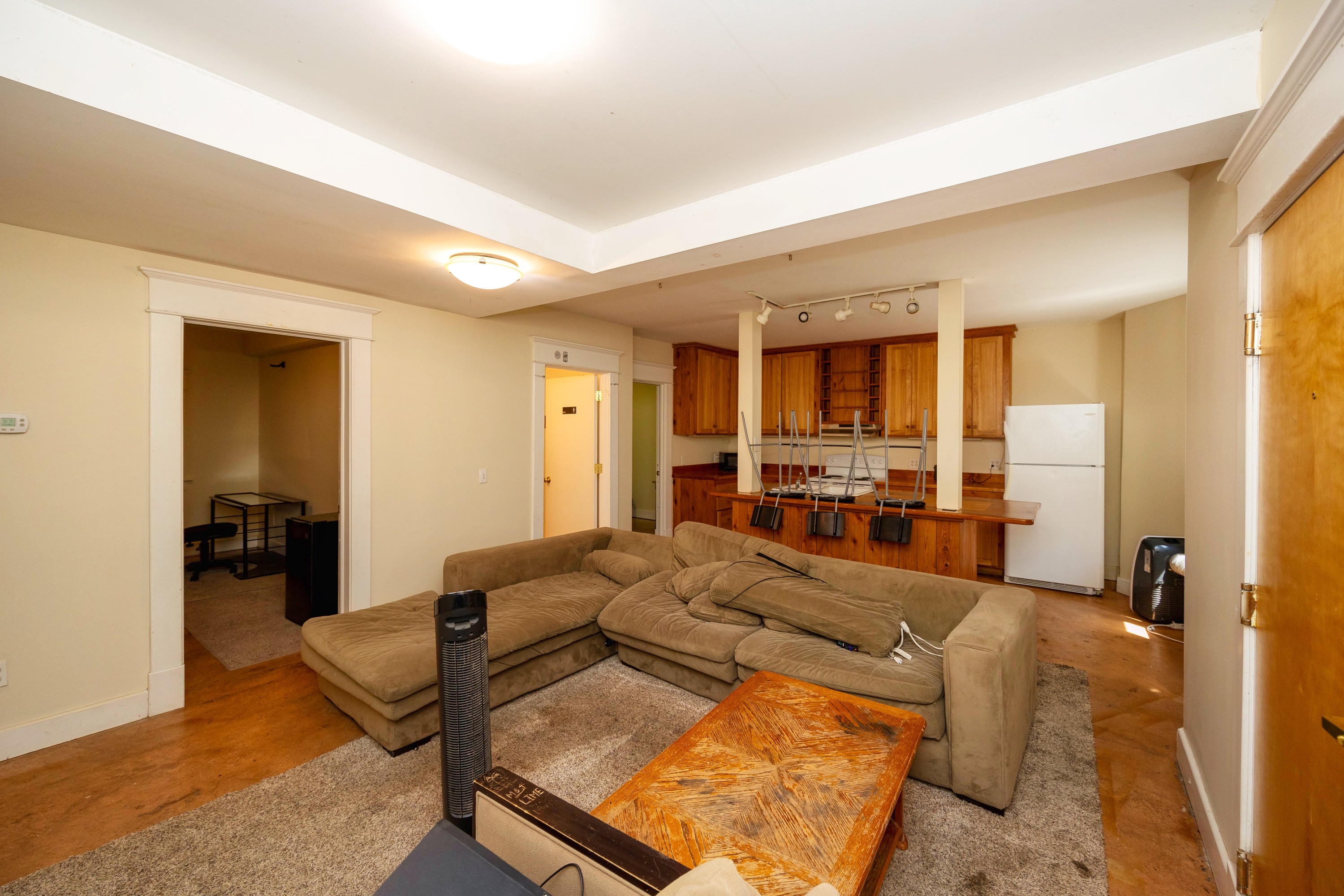 1001 Oakland - Apt # 5