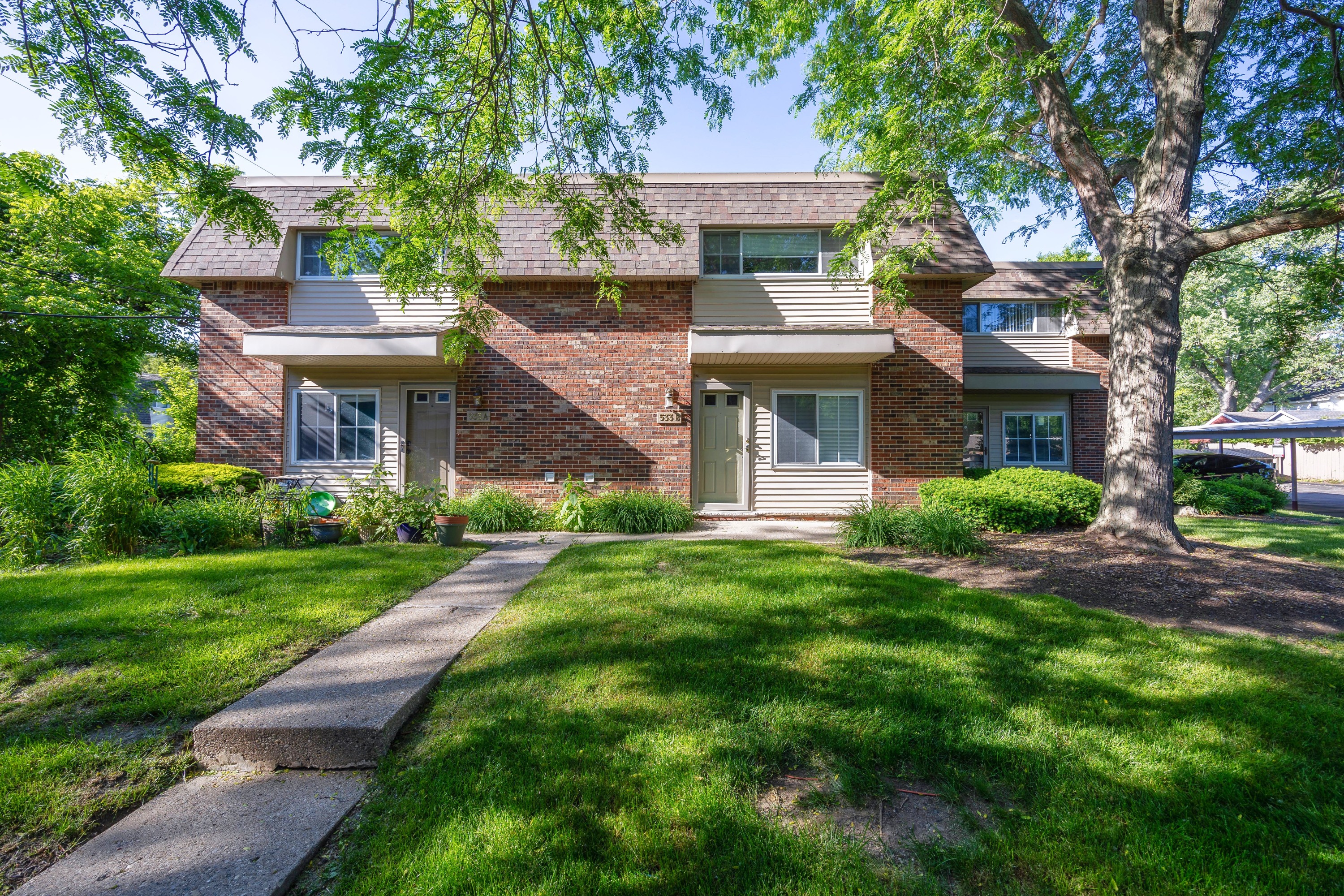 533 Longshore Drive B - 1