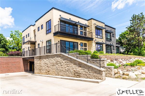 452 West Stadium Boulevard - 1