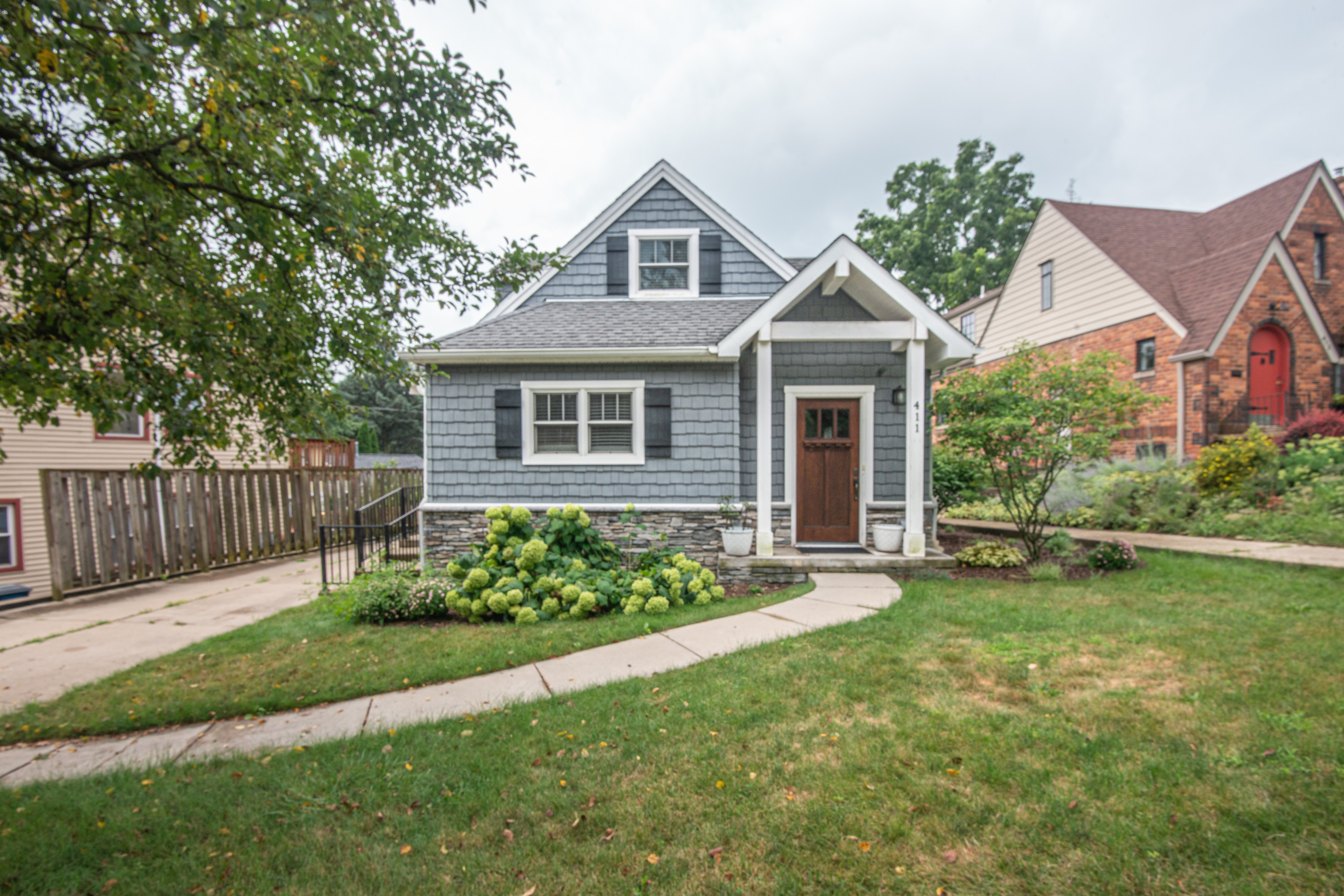 411 W. Davis - 1