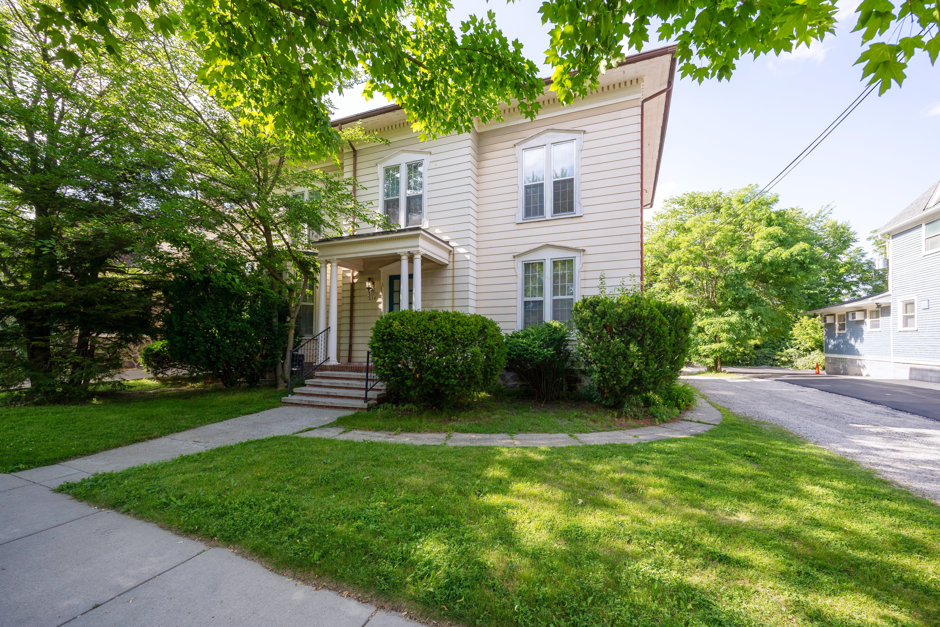 834 W Huron - 3