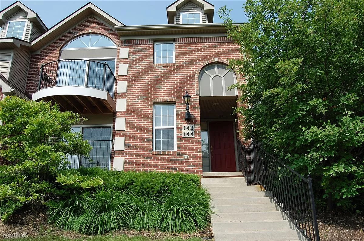 144 W. Oakbrook - 1