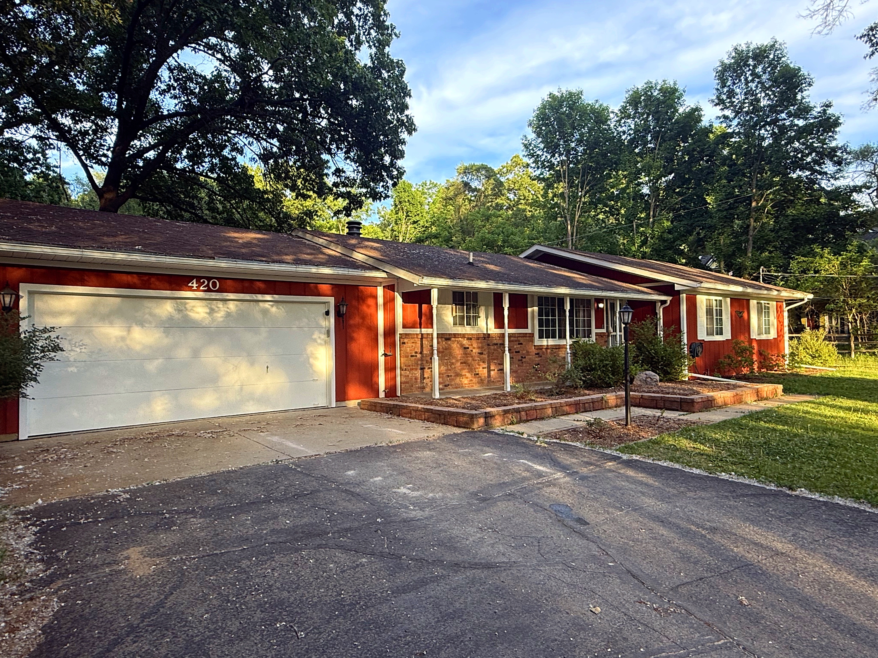 420 West Delhi Road - 1