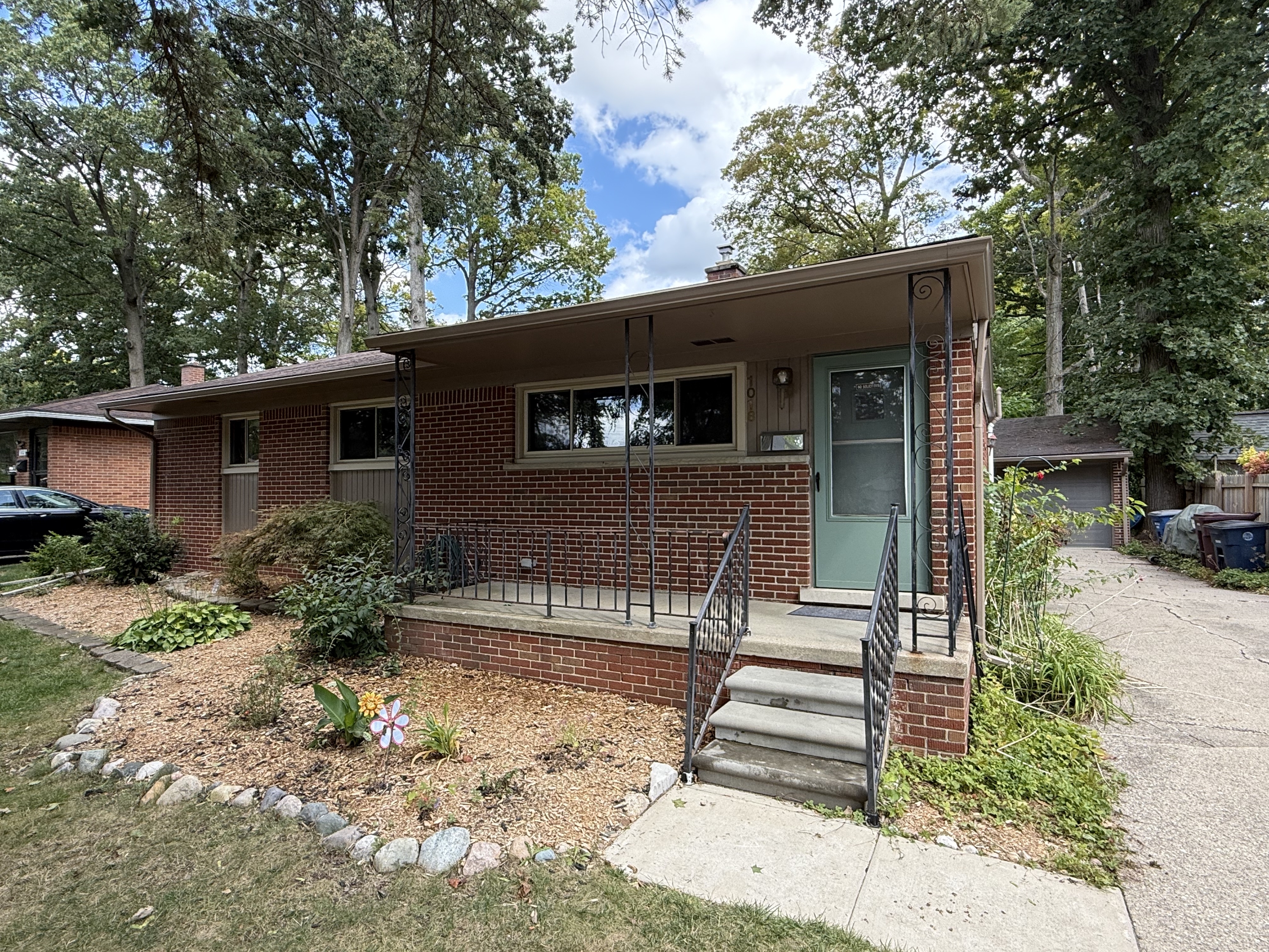 1018 Western Drive