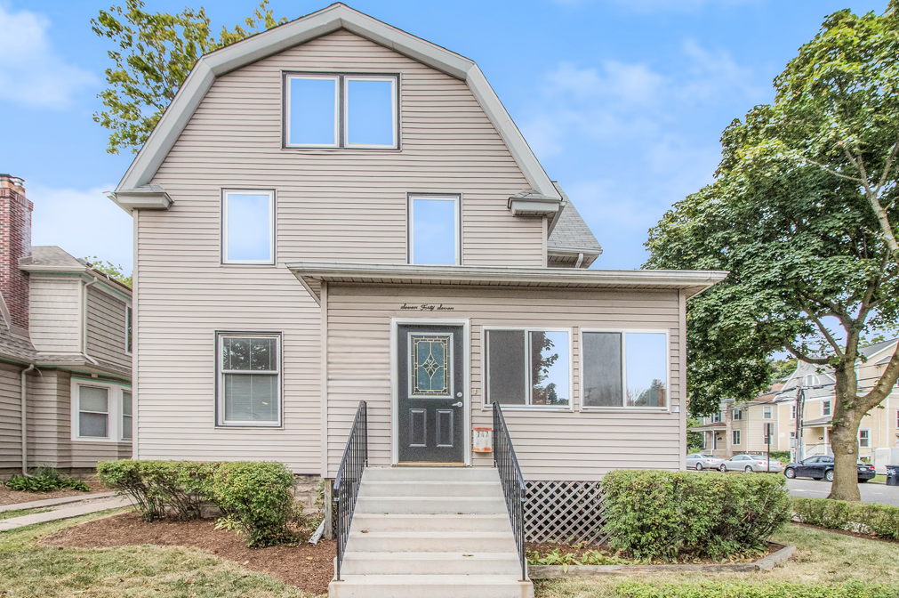 Property main image