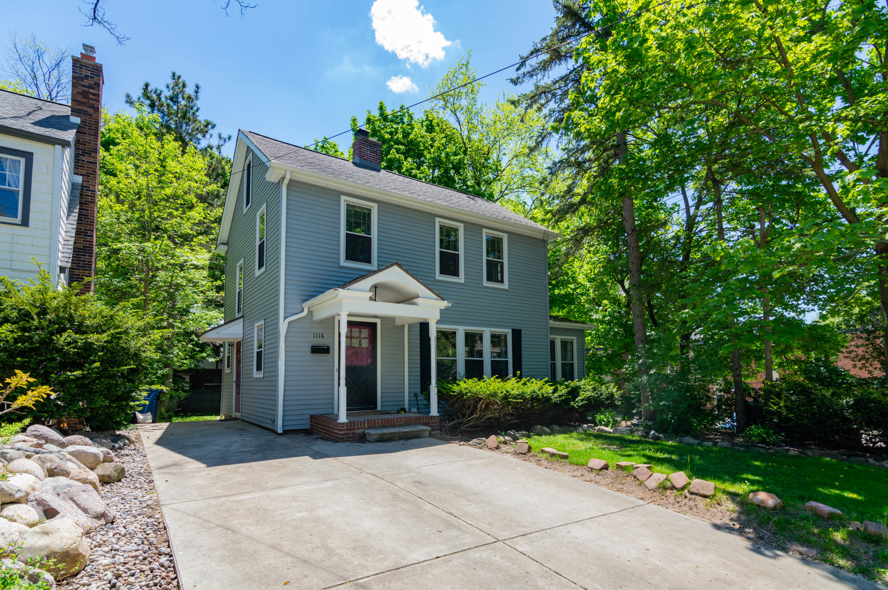 Property thumbnail image